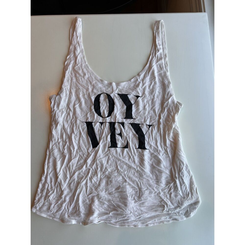 Women's Vintage Forever 21 Tank Size Small With the Saying 'OY VEY'